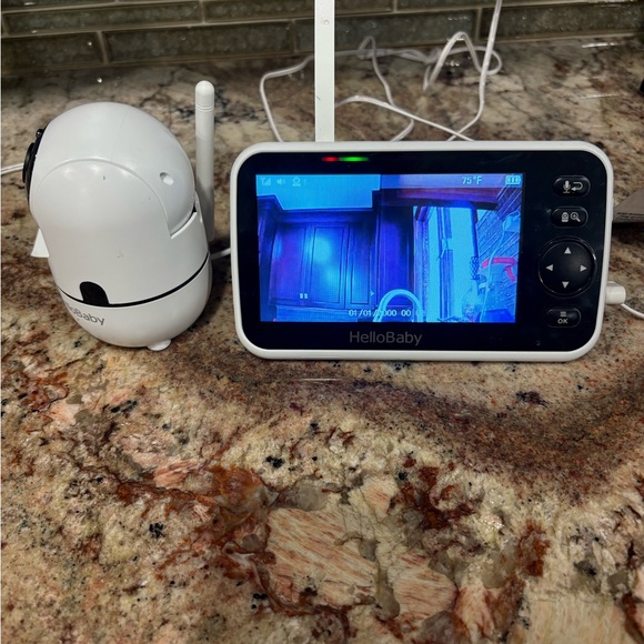 Video Baby Monitor - Picture 2 of 2